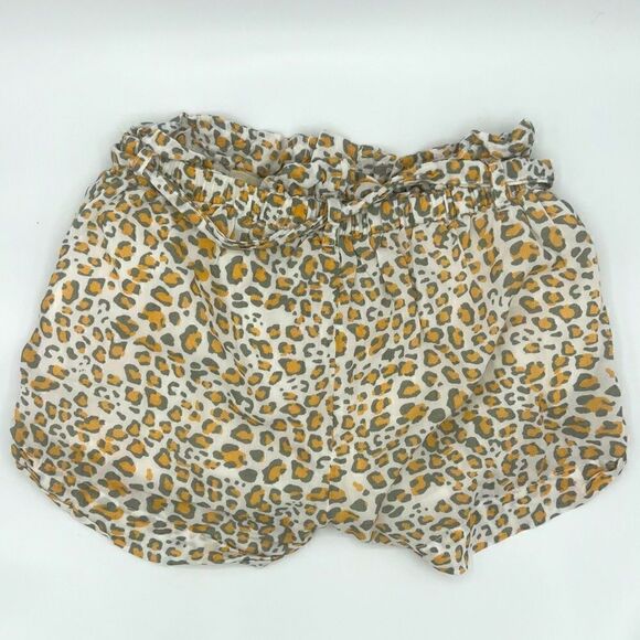 Jak & Peppar Leopard Shorts (10) - Picture 3 of 5